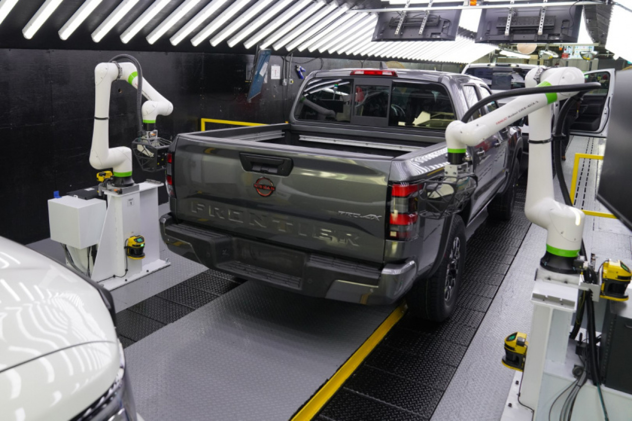 autos, cars, nissan, 2022 nissan frontier, android, frontier, navara, nissan frontier malaysia, tan chong, android, 2022 nissan frontier production begins