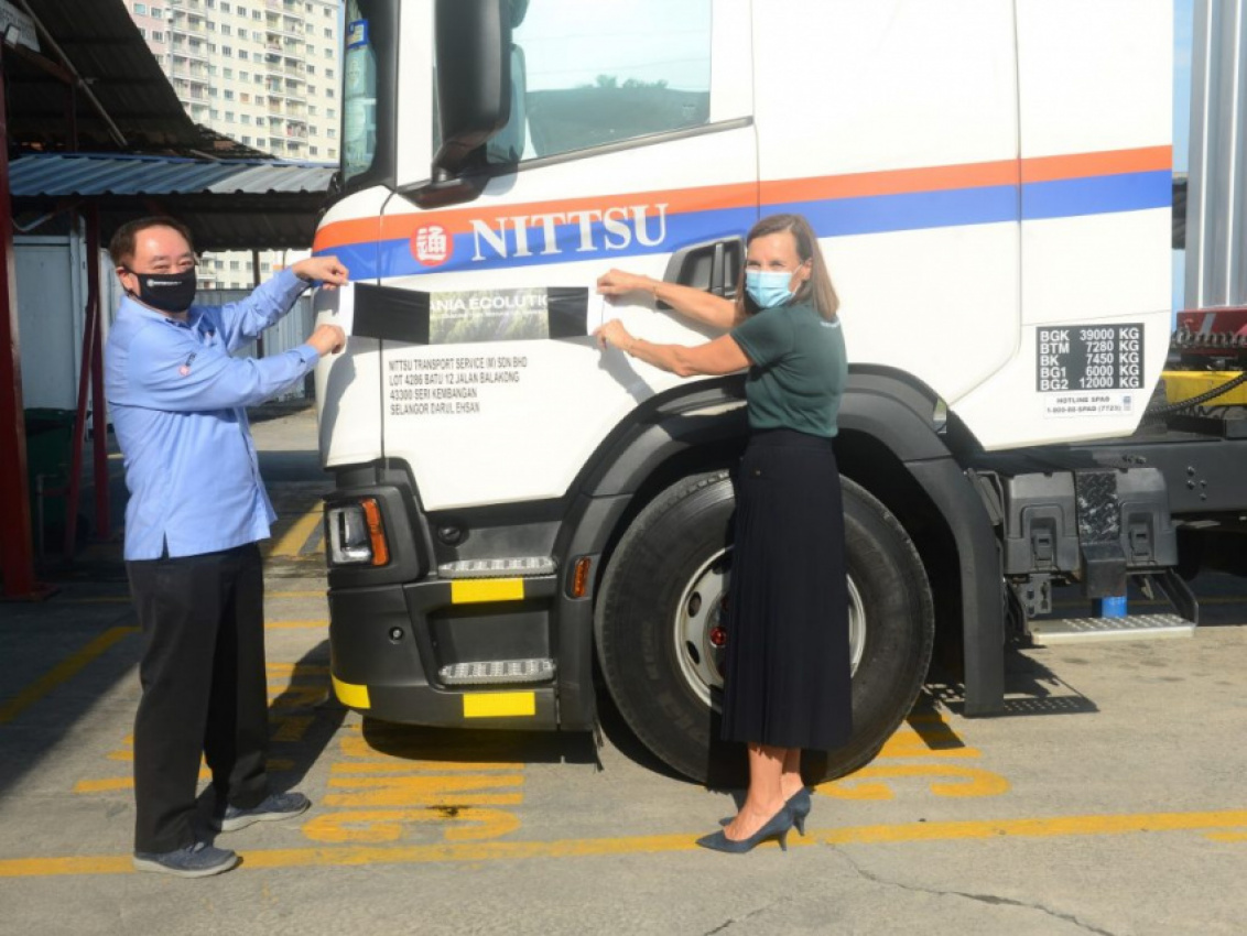 autos, cars, scania, scania ecolution, nittsu transport service is first malaysian fleet to sign up for scania ecolution