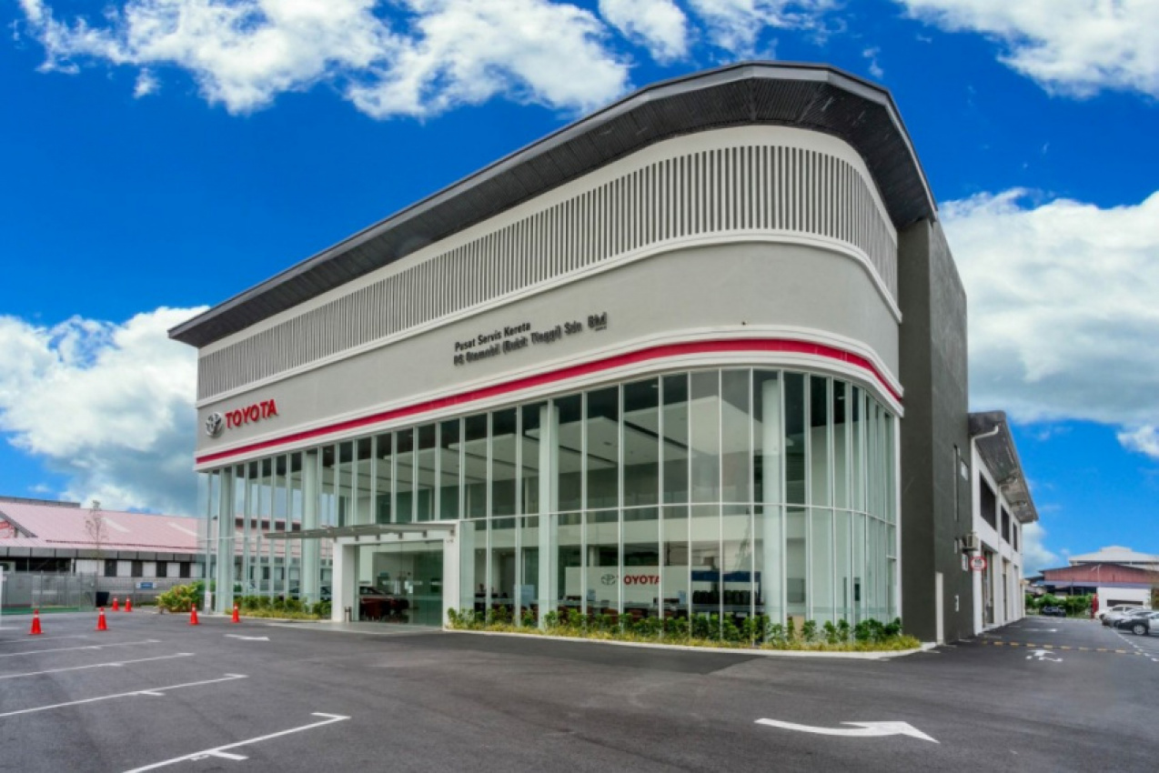 autos, cars, toyota, autos toyota, new toyota 2s centre opens in klang