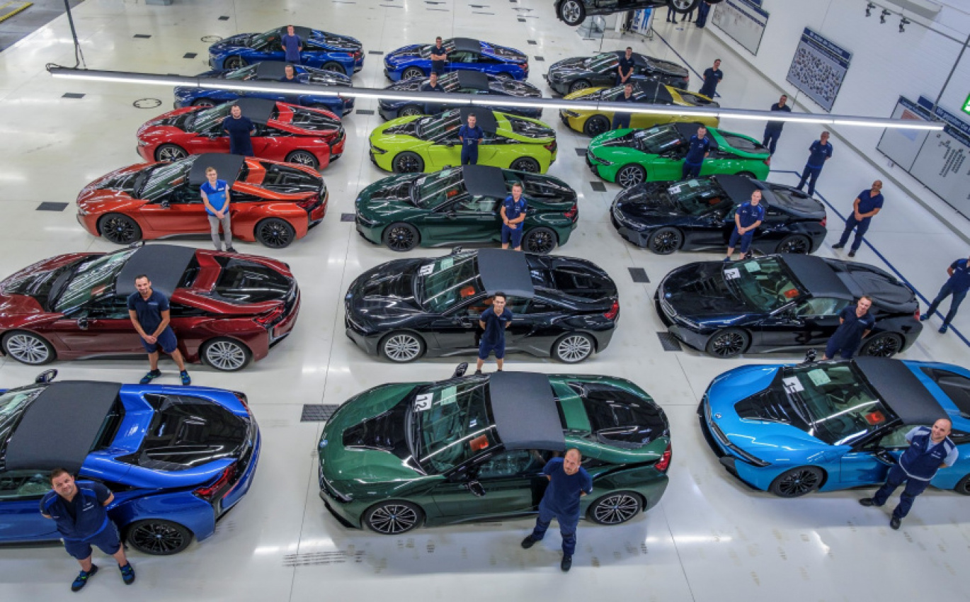 autos, bmw, cars, bmw i8, bmw bids farewell to the i8 with 18 one-off builds
