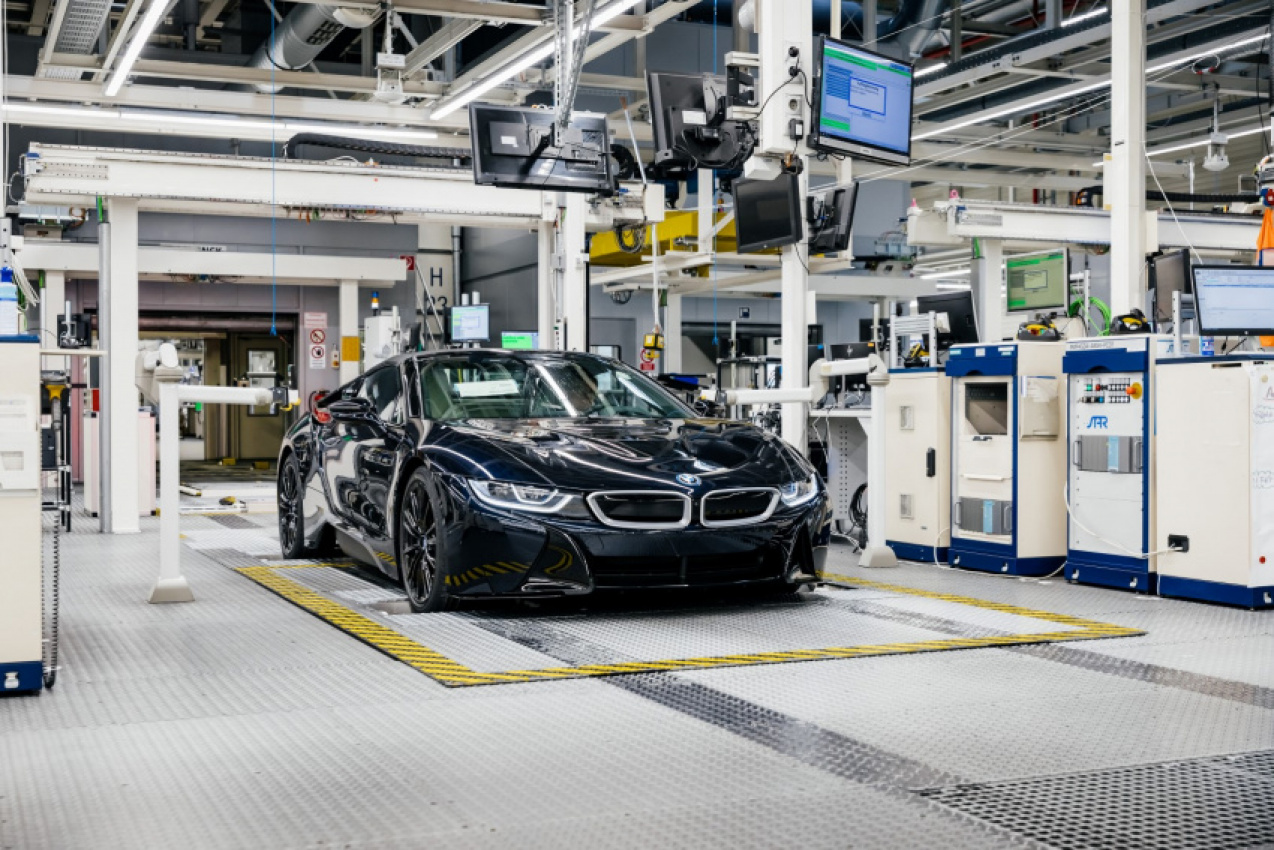 autos, bmw, cars, bmw i8, bmw bids farewell to the i8 with 18 one-off builds