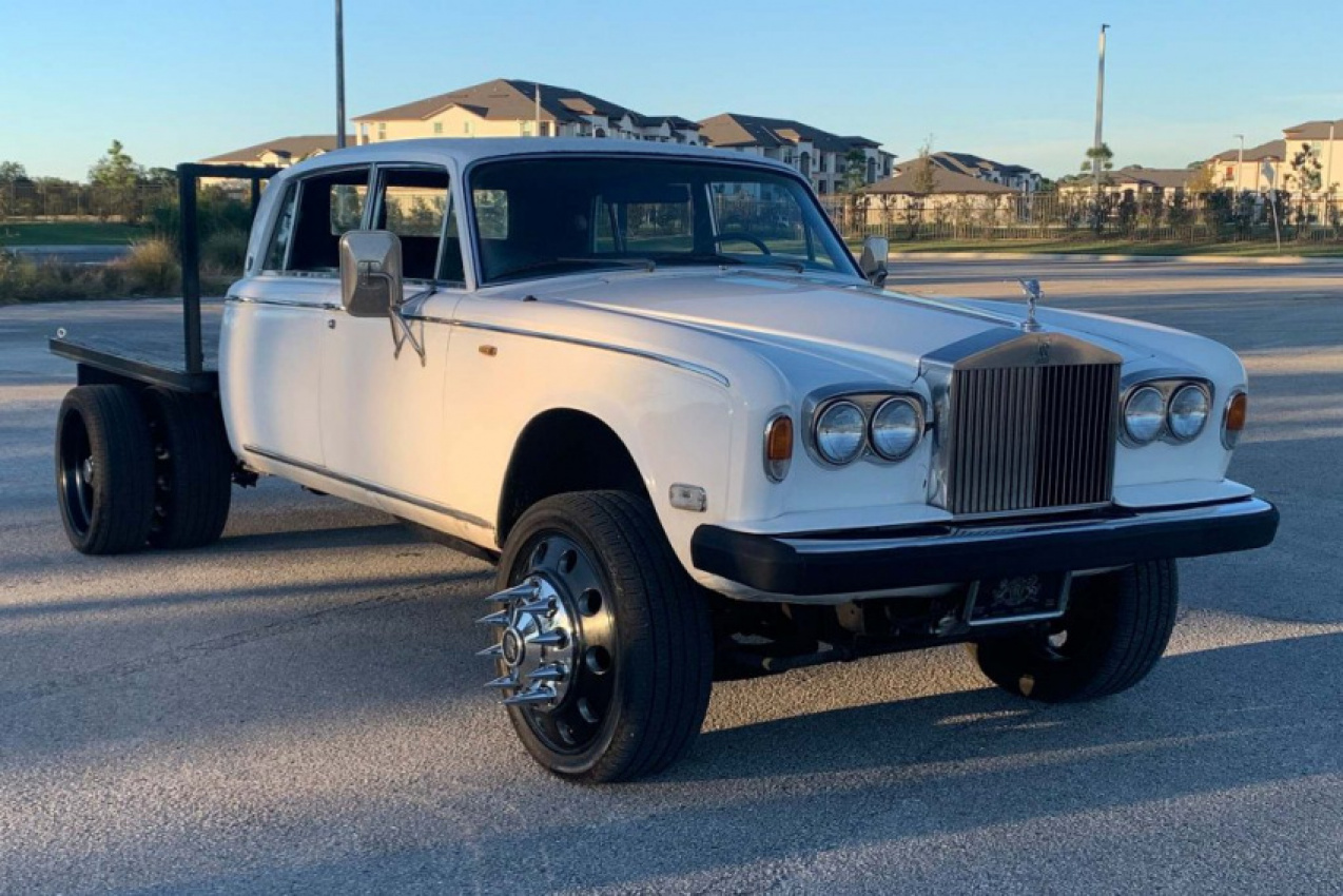 autos, cars, rolls-royce, just when you thought you’d seen everything here’s a  rolls-royce dually