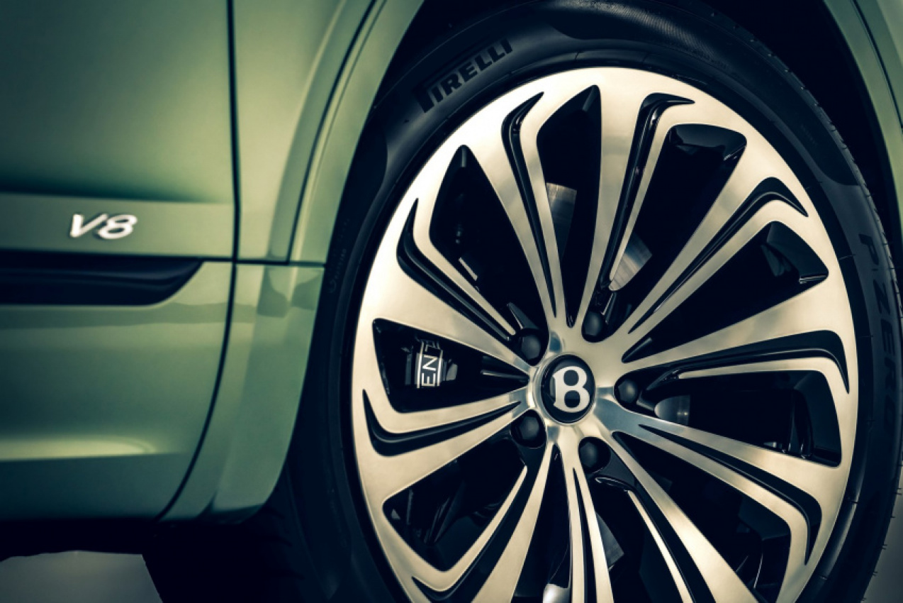 autos, bentley, cars, how to, android, bentayga, bentley bentayga, how-to, how to, android, we don’t know how to feel about the new bentley bentayga’s rear