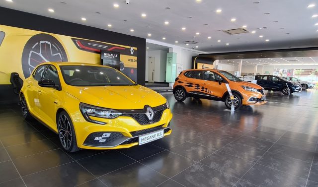 autos, cars, renault, up to rm11,000 price drop for renault