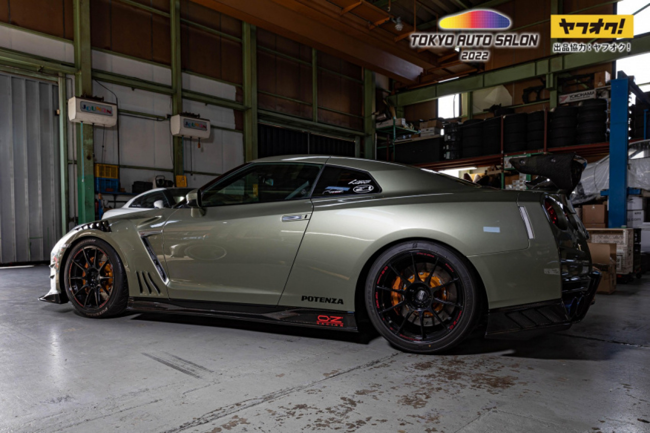 autos, cars, news, nissan, japan, nissan gt-r, tuning, used cars, top secret gives nissan gt-r t-spec a relatively restrained makeover (and a huge wing)