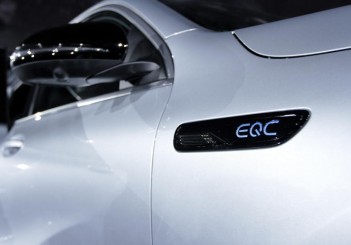 autos, cars, mercedes-benz, autos mercedes-benz, mercedes, mercedes-benz eqc all-electric suv previewed at rm600k (est)