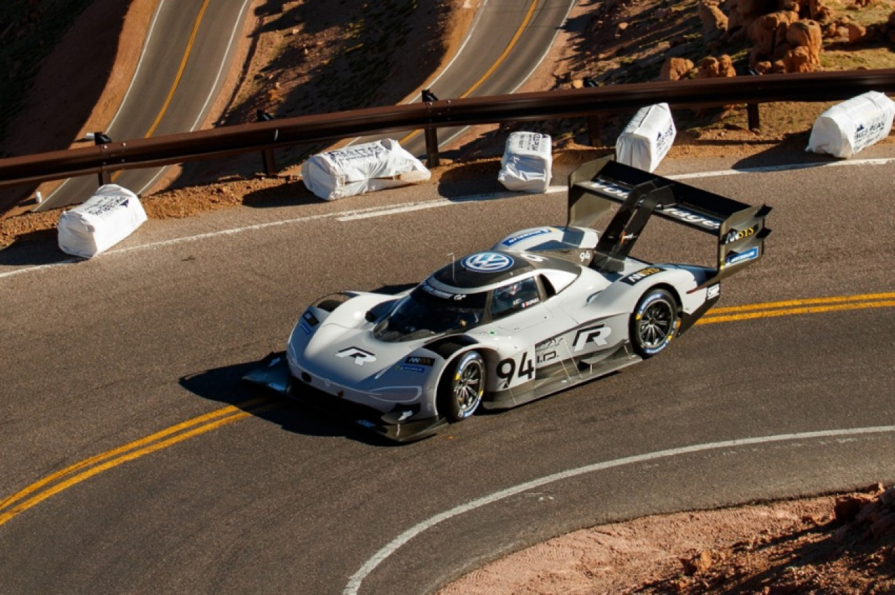 autos, cars, volkswagen, autos volkswagen, volkswagen i.d. r pikes peak claims crown