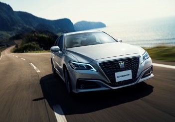 autos, cars, toyota, autos toyota, new toyota crown rolls out for japan