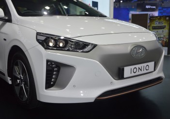 autos, cars, hyundai, autos hyundai, hyundai ioniq, 2018 bangkok motor show: hyundai ioniq electric with 280km range