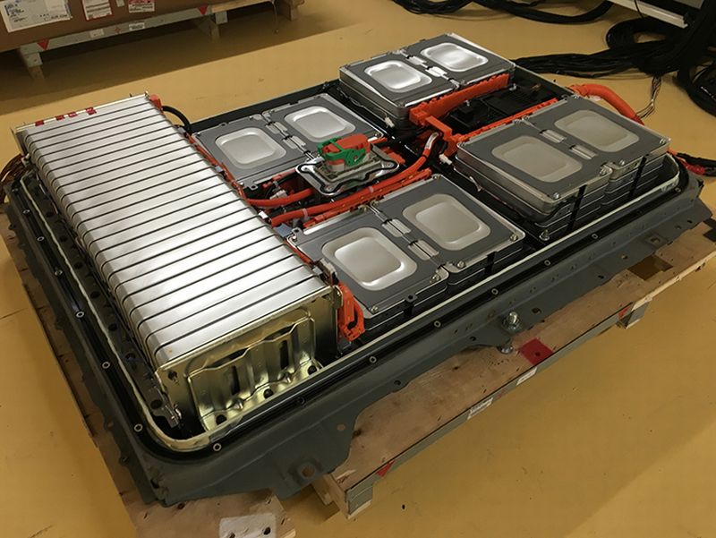 autos, cars, nissan, autos nissan leaf, nissan leaf owners can buy recycled batteries for rm11k apiece
