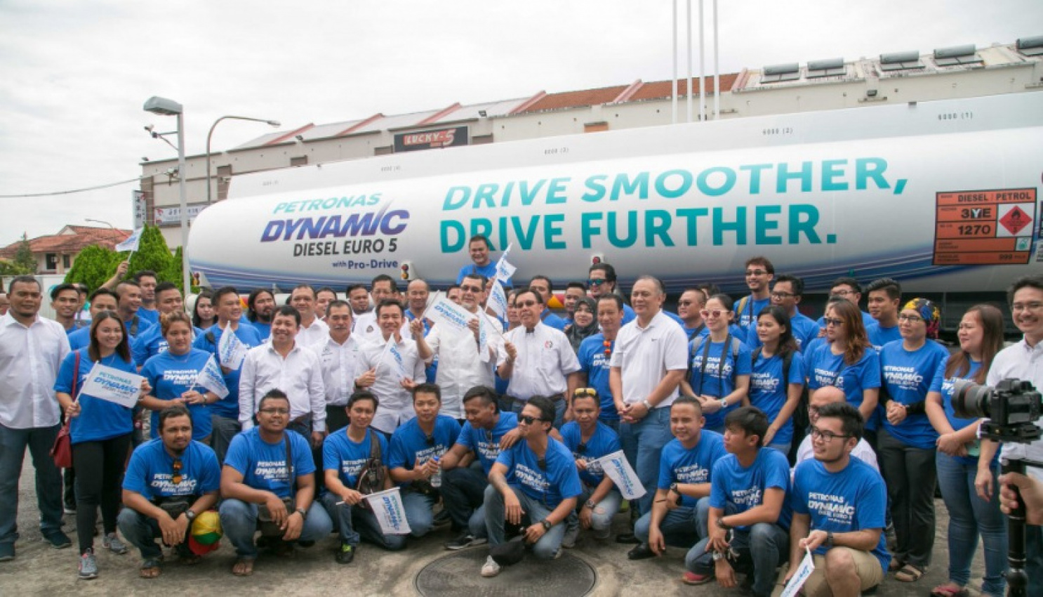autos, cars, petronas, petronas dynamic diesel euro 5 with pro-drive launched in sarawak