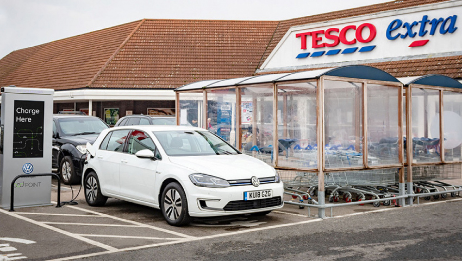 autos, cars, electric vehicle, volkswagen, autos volkswagen, tesco, volkswagen to develop uk electric vehicle charging network