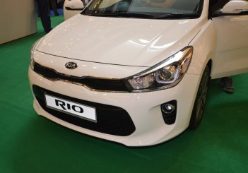 autos, cars, kia, autos kia, kia rio, 2017 kia rio hatch arrives at rm79,888