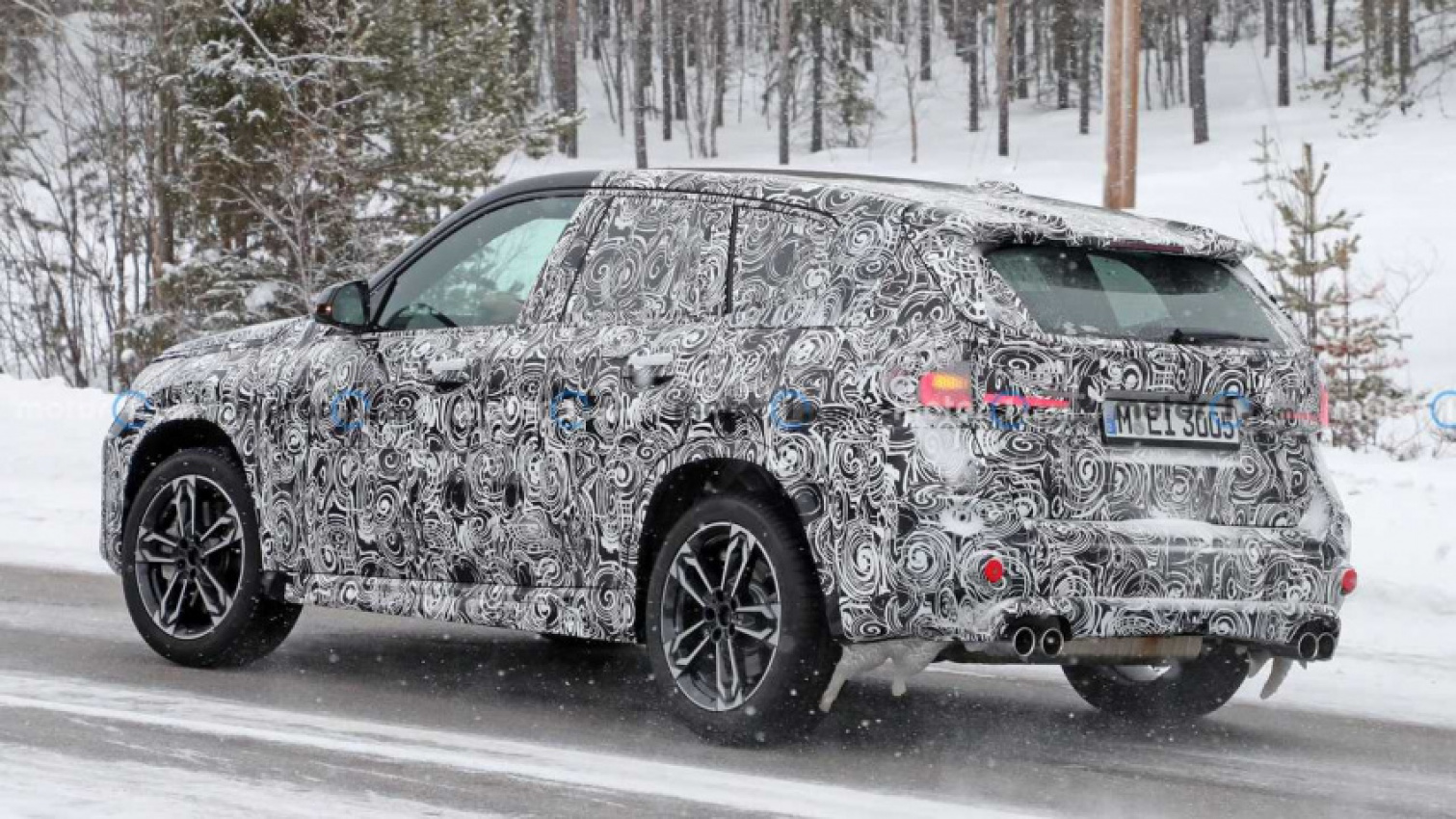 autos, bmw, cars, bmw x1, 2023 bmw x1 m35i spied out in the cold with four exhaust tips