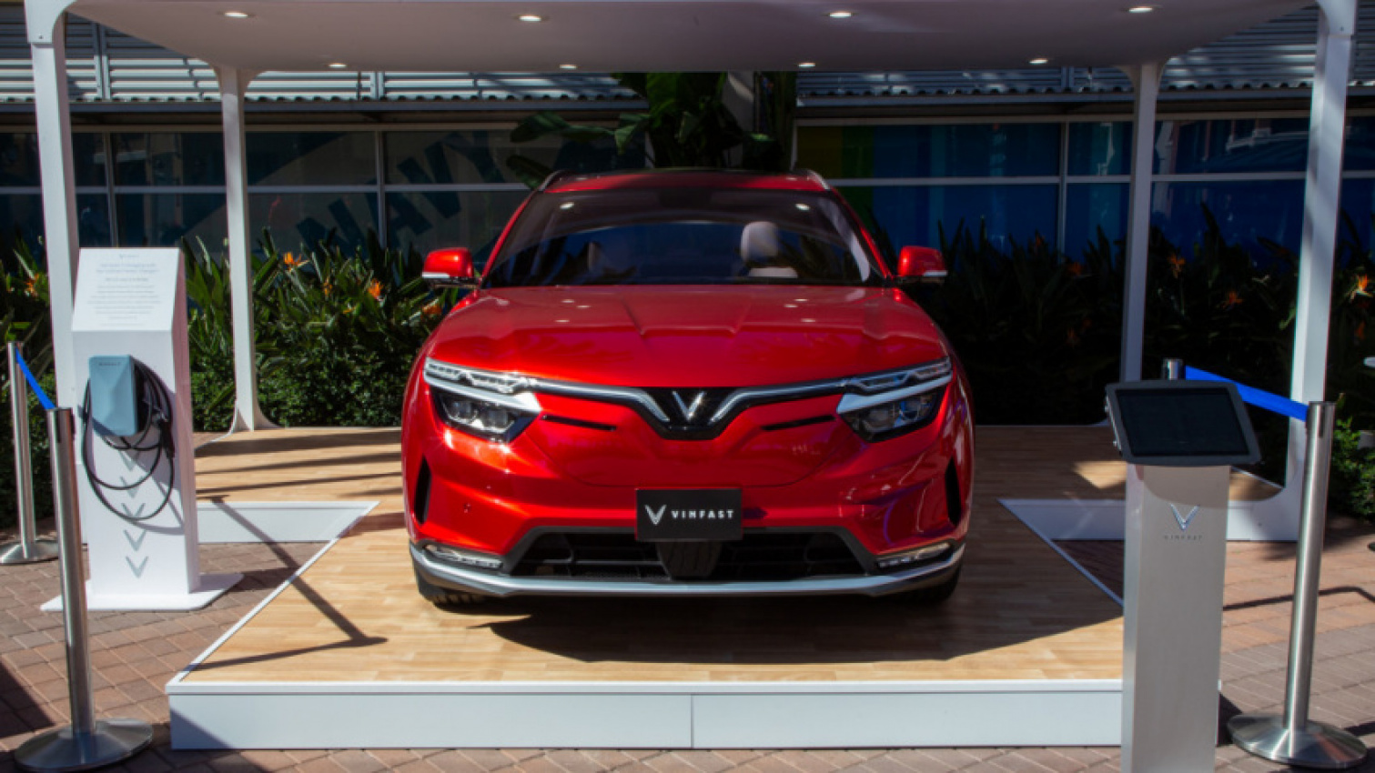 autos, cars, vinfast, amazon, electric cars, news, amazon, vinfast crib sheet: will we really see the vf 8 or vf 9 electric suvs in 2022?