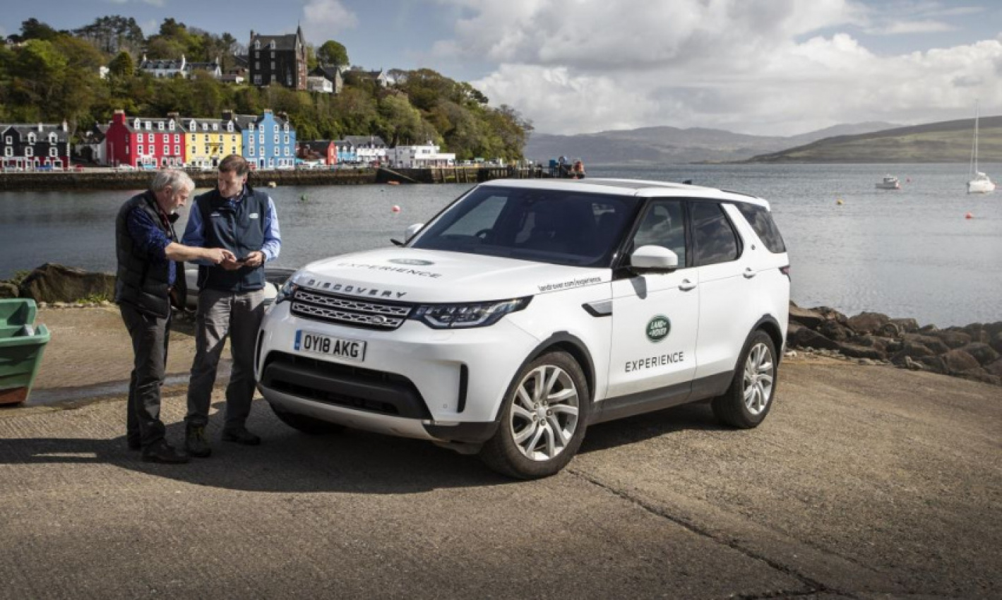autos, cars, land rover, autos land rover, land rover saves lives with three words