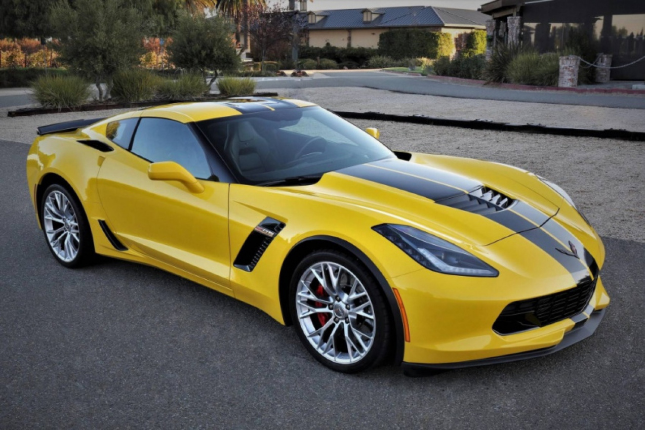 autos, cars, chevrolet, chevrolet corvette, corvette, almost brand new 2015 corvette z06 with 3lz package is up for sale