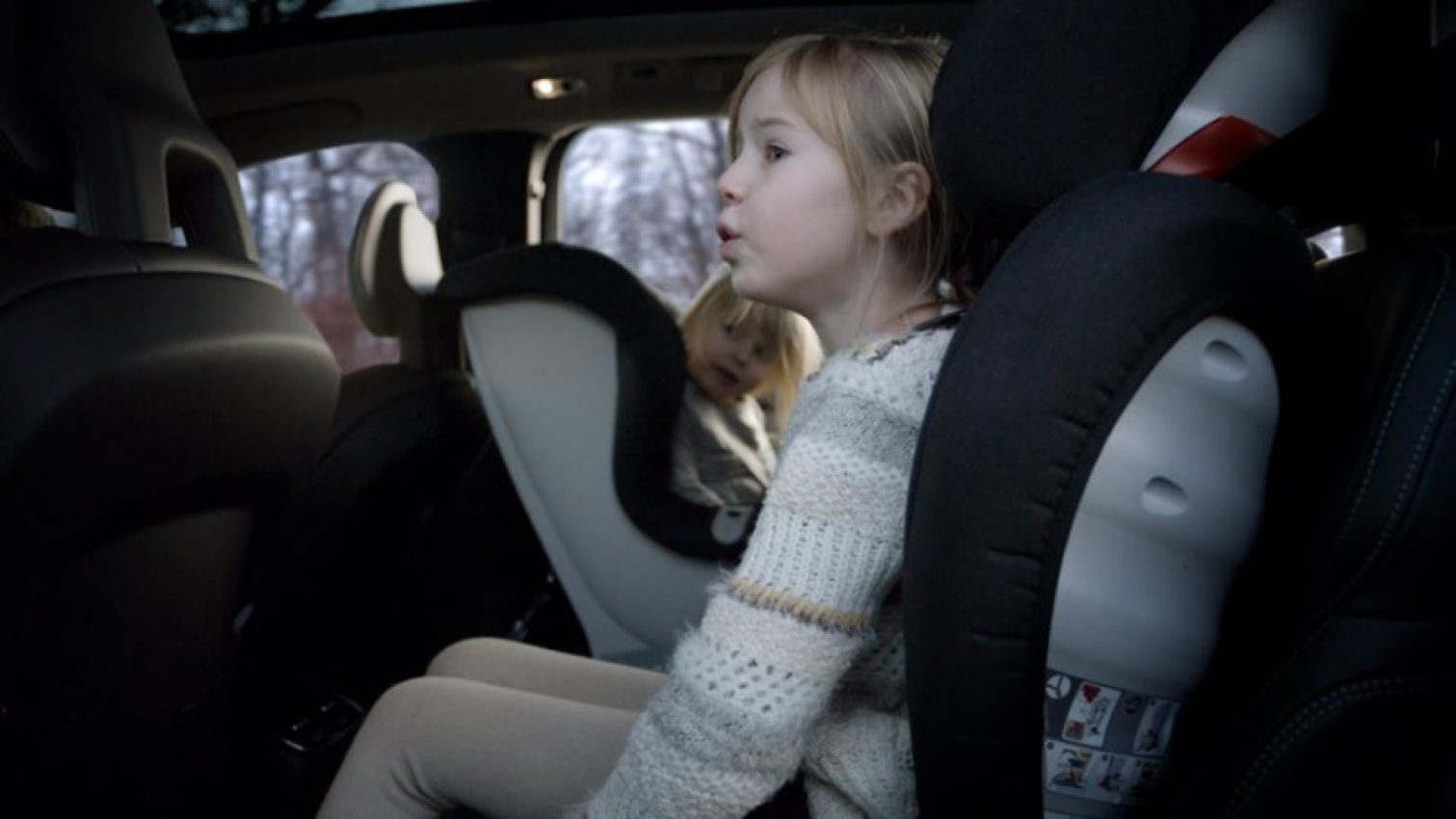 autos, cars, volvo, autos volvo, volvo to introduce improved child seats