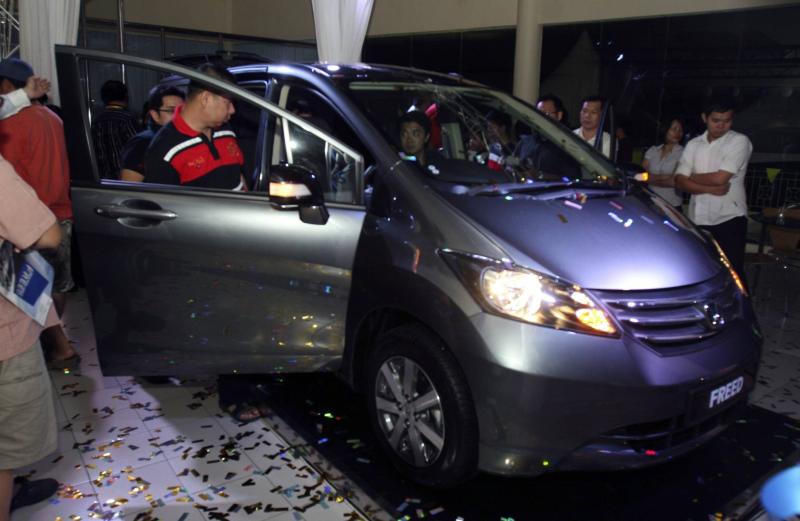 autos, cars, honda, autos honda, battery issue sparks honda malaysia recall of 94,000 cars
