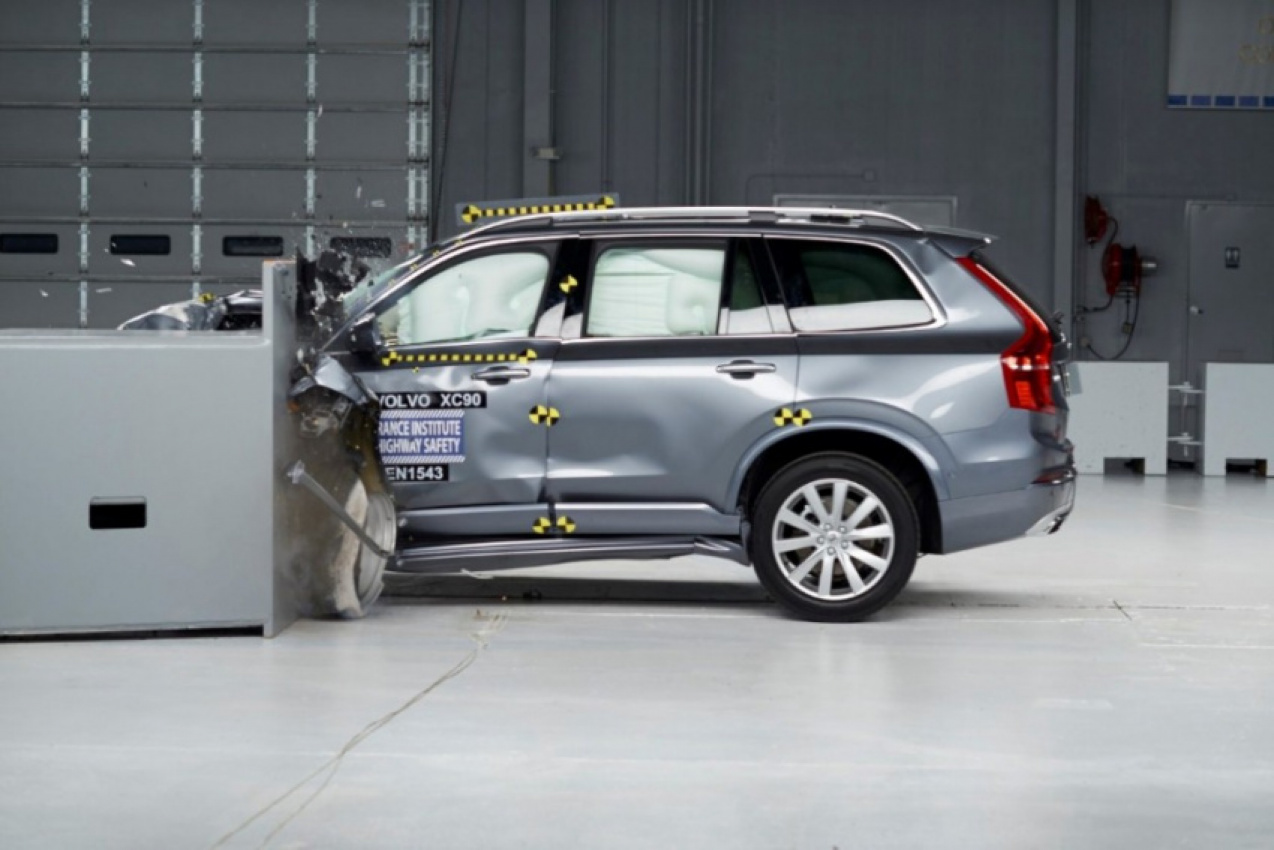 autos, cars, volvo, volvo xc90, volvo xc90 awarded top iihs safety rating