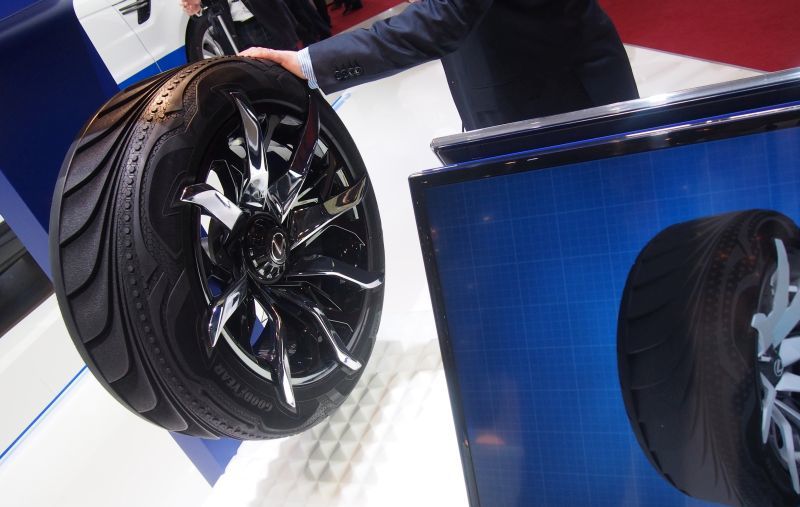 autos, cars, 2015 geneva motor show, bho3, goodyear, triple tube, tyre concepts, goodyear shows off stunning concepts