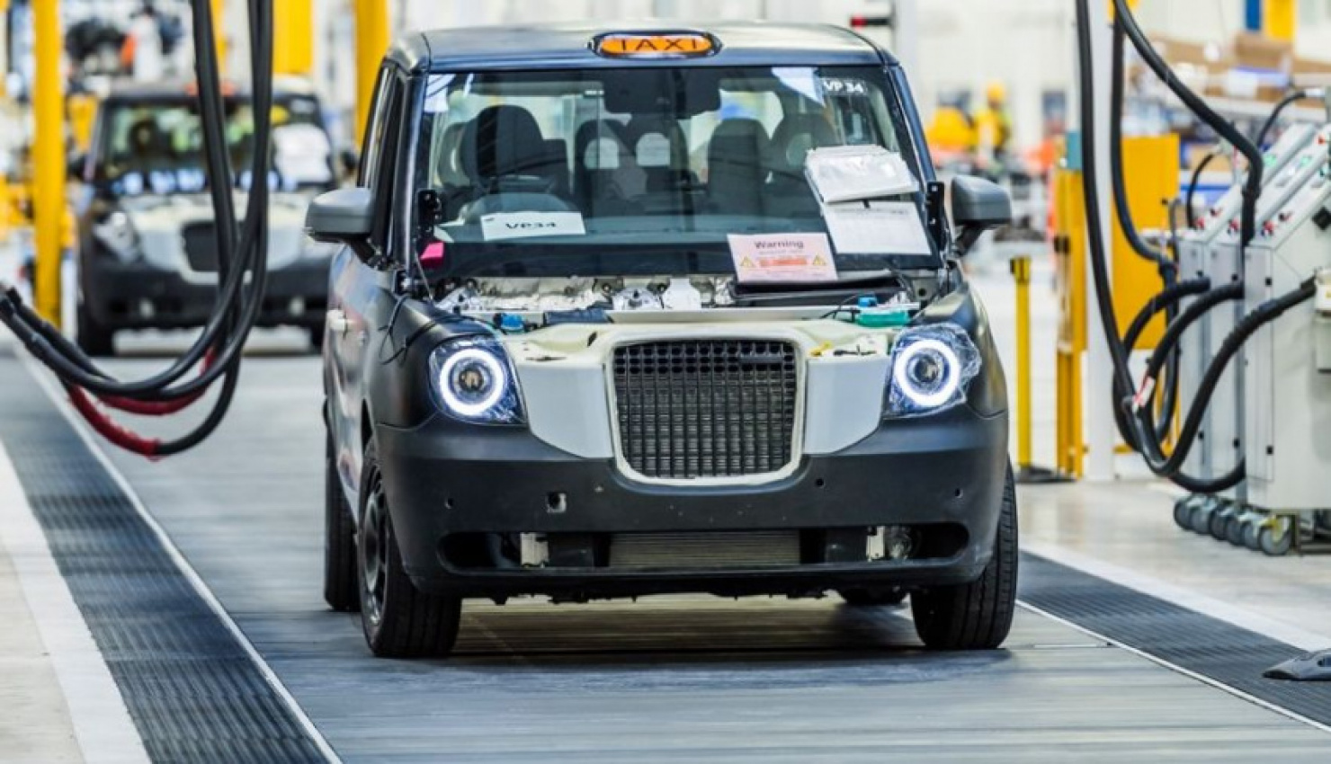 autos, cars, geely, autos geely, geely-owned british plant fires up to make new fuel sipping london taxis