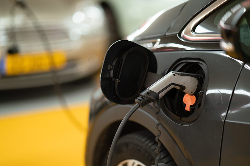 autos, cars, electric vehicles, features, technology, 8 benefits of buying electric
