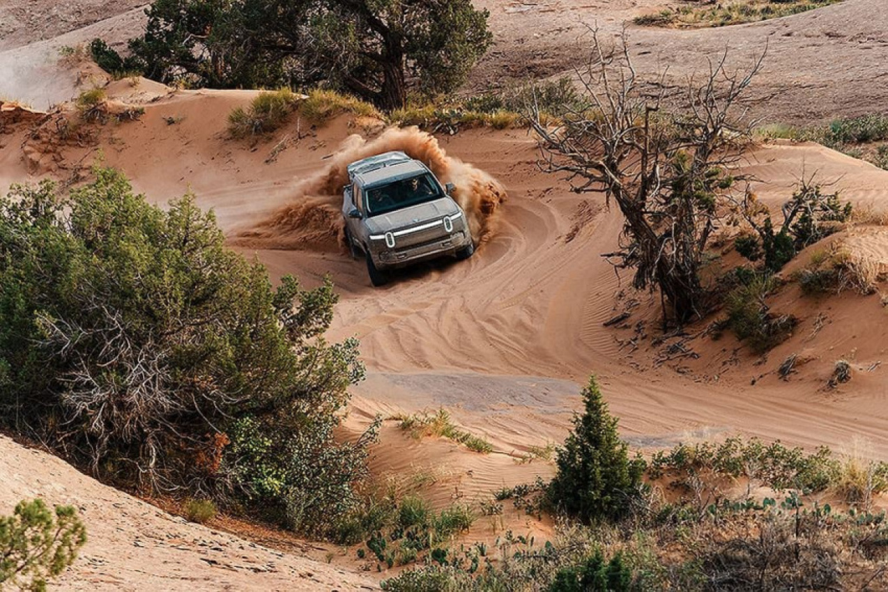 autos, cars, reviews, rivian, 4x4 offroad cars, adventure cars, car news, dual cab, electric cars, tradie cars, watch: rivian r1t showcases off-road and drifting skills