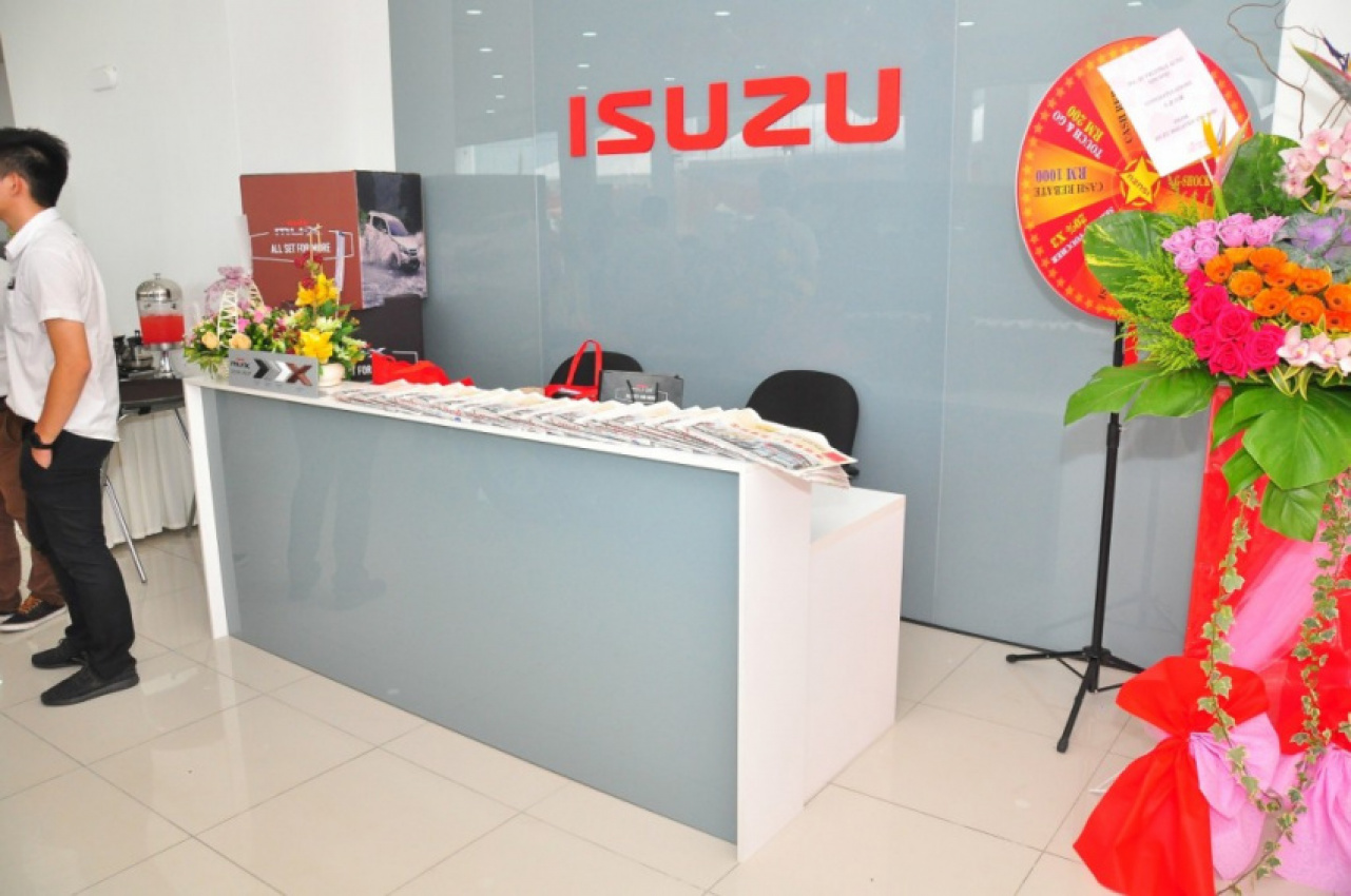 autos, cars, isuzu, autos isuzu, autos news, isuzu expands into puchong with 3s centre opening