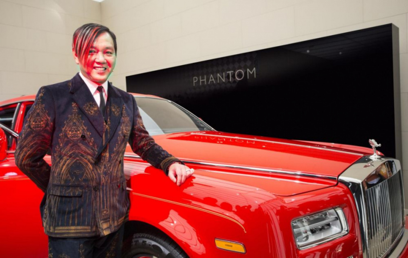 autos, cars, rolls-royce, autos rolls-royce, autos sedan, macau hotel gets first of 30 rolls-royce phantom at geneva show