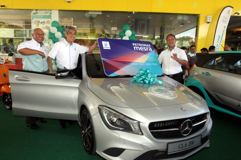 autos, cars, mercedes-benz, mercedes, petronas, pump n win, petronas promo offers mercedes cla as top prize