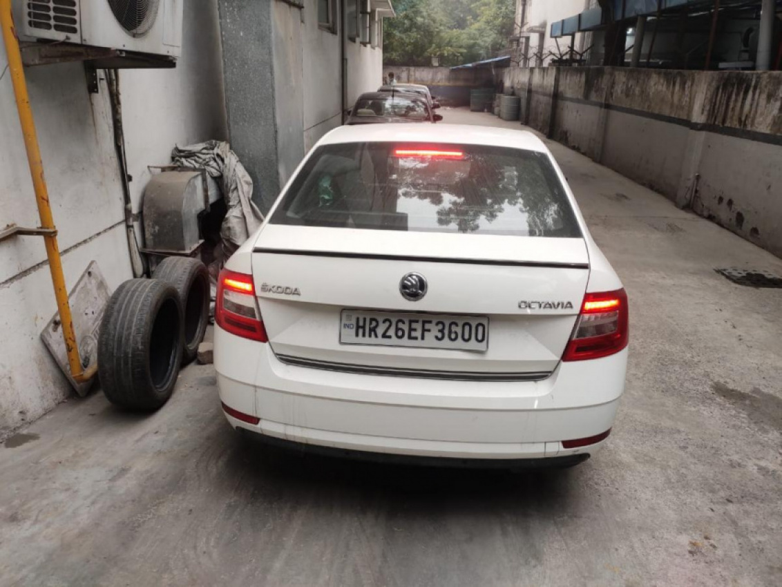 autos, cars, airbags, indian, member content, octavia, skoda, my skoda octavia's curtain airbags deployed without collision
