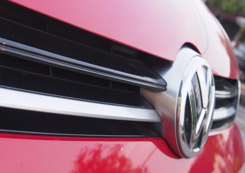 autos, cars, volkswagen, south africa, volkswagen's south african unit says its cars comply with green laws