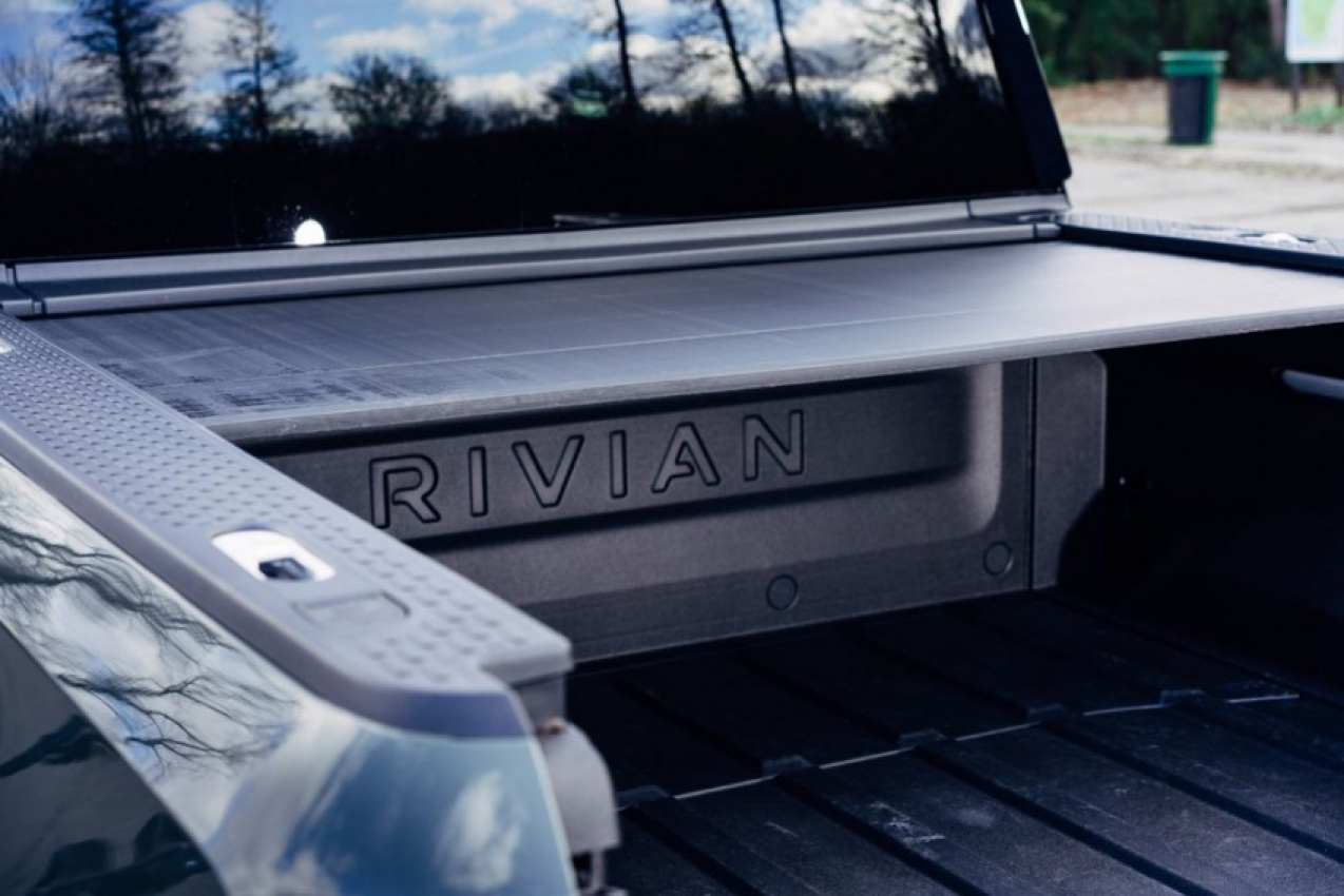 autos, cars, news, rivian, 2022 rivian r1t: curiosities we found in the electric pickup