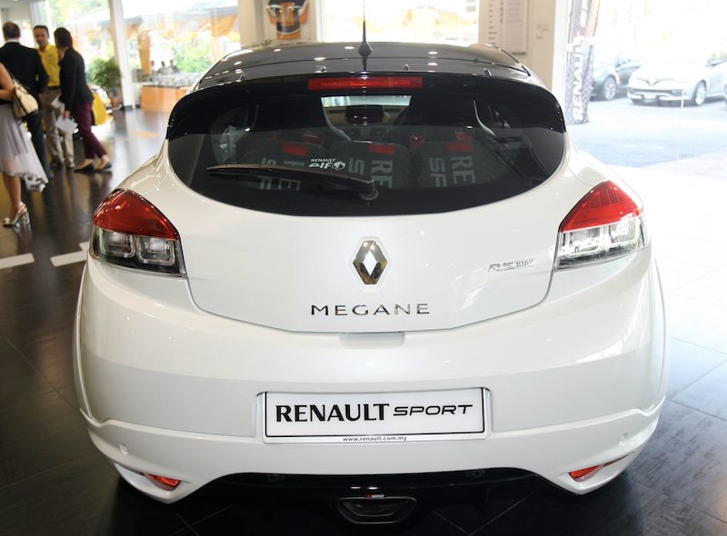 autos, cars, renault, megane rs 275 trophy-r, twizy, renault brings in cute twizy ev and track-bound megane rs 275 trophy-r
