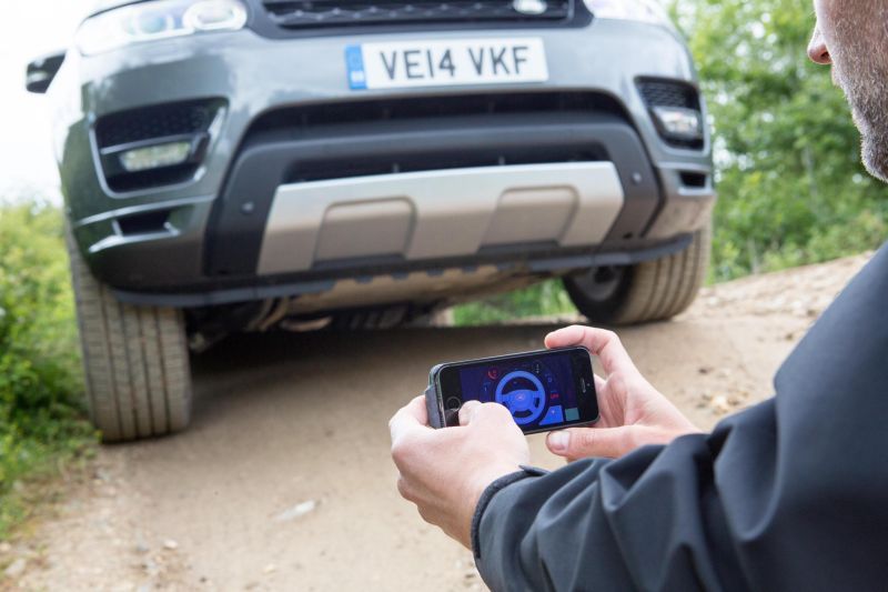 autos, cars, jaguar land rover, the app way to drive a car by remote control