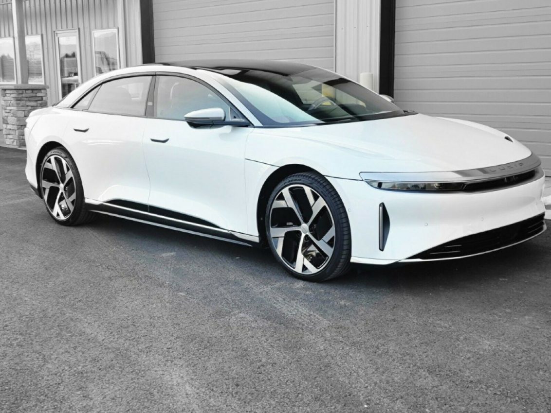 autos, cars, lucid, news, ebay, electric vehicles, lucid air, offbeat news, used cars, there are four lucid air dream editions on ebay right now, all priced above $200k