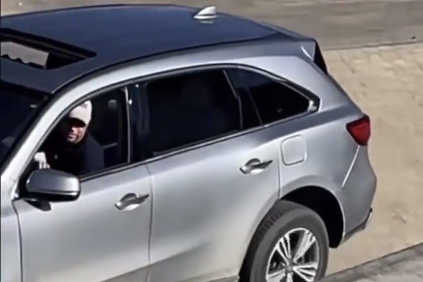 acura, autos, cars, crash, offbeat, video, acura owner takes mdx skateboarding and instantly regrets it