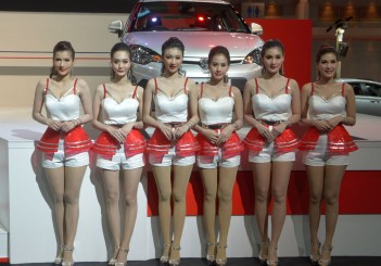 autos, cars, bangkok, 2015 bangkok motor show girls