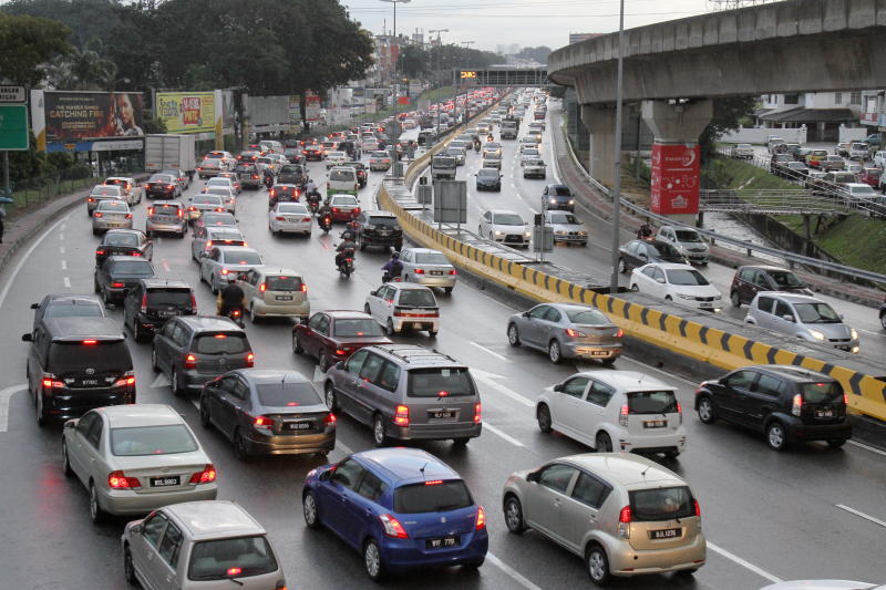 autos, cars, highway traffic, traffic, of urban highways and traffic woes