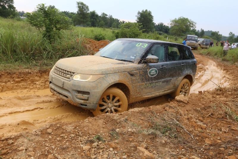 autos, cars, land rover, welcome to land rover experience drive days