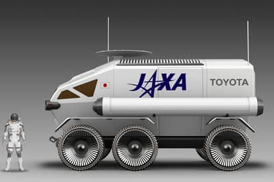 article, autos, cars, toyota, article, land cruiser, the land cruiser has reigned supreme on earth, toyota is now looking to conquer the moon with the lunar cruiser