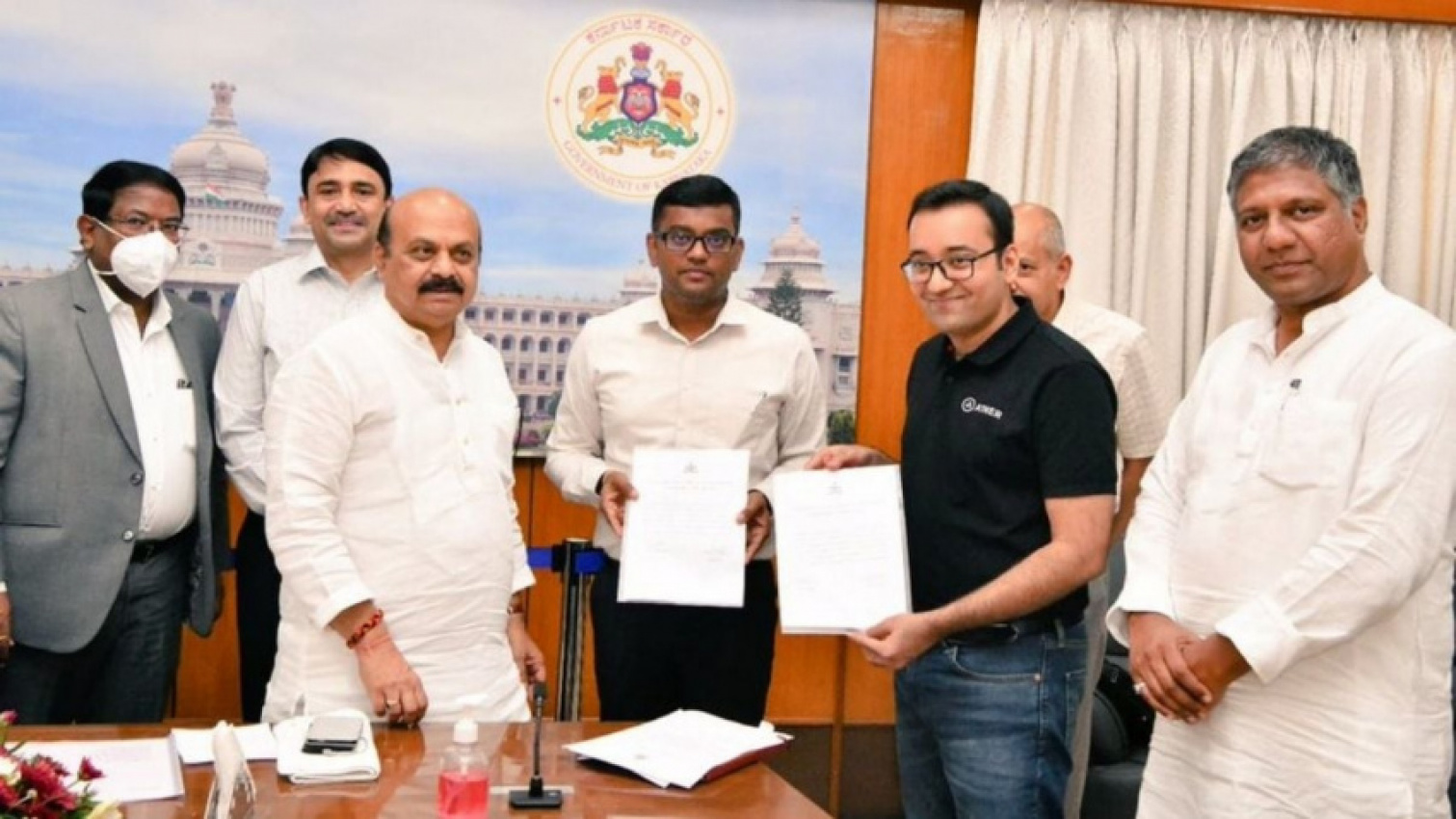autos, cars, ather energy, ather energy ceo tarun mehta, ather energy charging infrastructure, auto news, carandbike, news, tarun mehta, ather energy signs mou with karnataka government, commits to 1,000 fast chargers