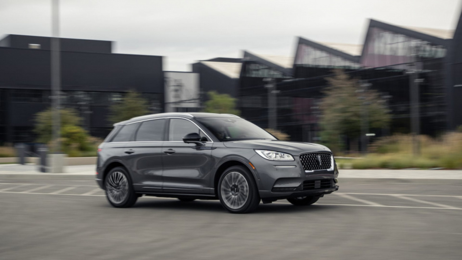 autos, cars, lincoln, reviews, 2021 lincoln corsair grand touring first test: when luxury trumps performance
