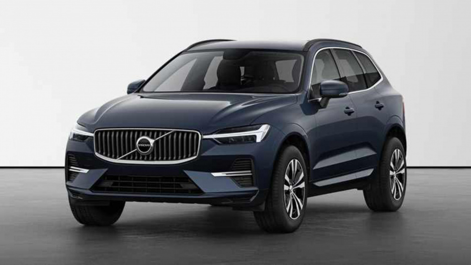 autos, cars, volvo, volvo xc60, android, volvo xc60 now more accessible in sa thanks to new b5 fwd model