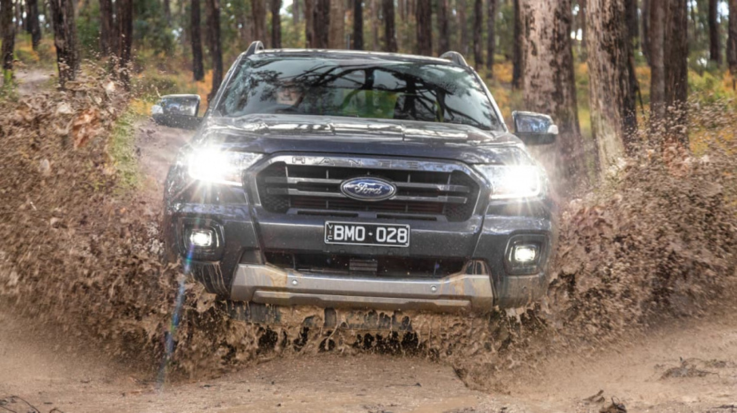 autos, cars, ford, toyota, ford ranger, toyota hilux, vfacts: ford ranger, toyota hilux top ute sales, but others are closing the gap