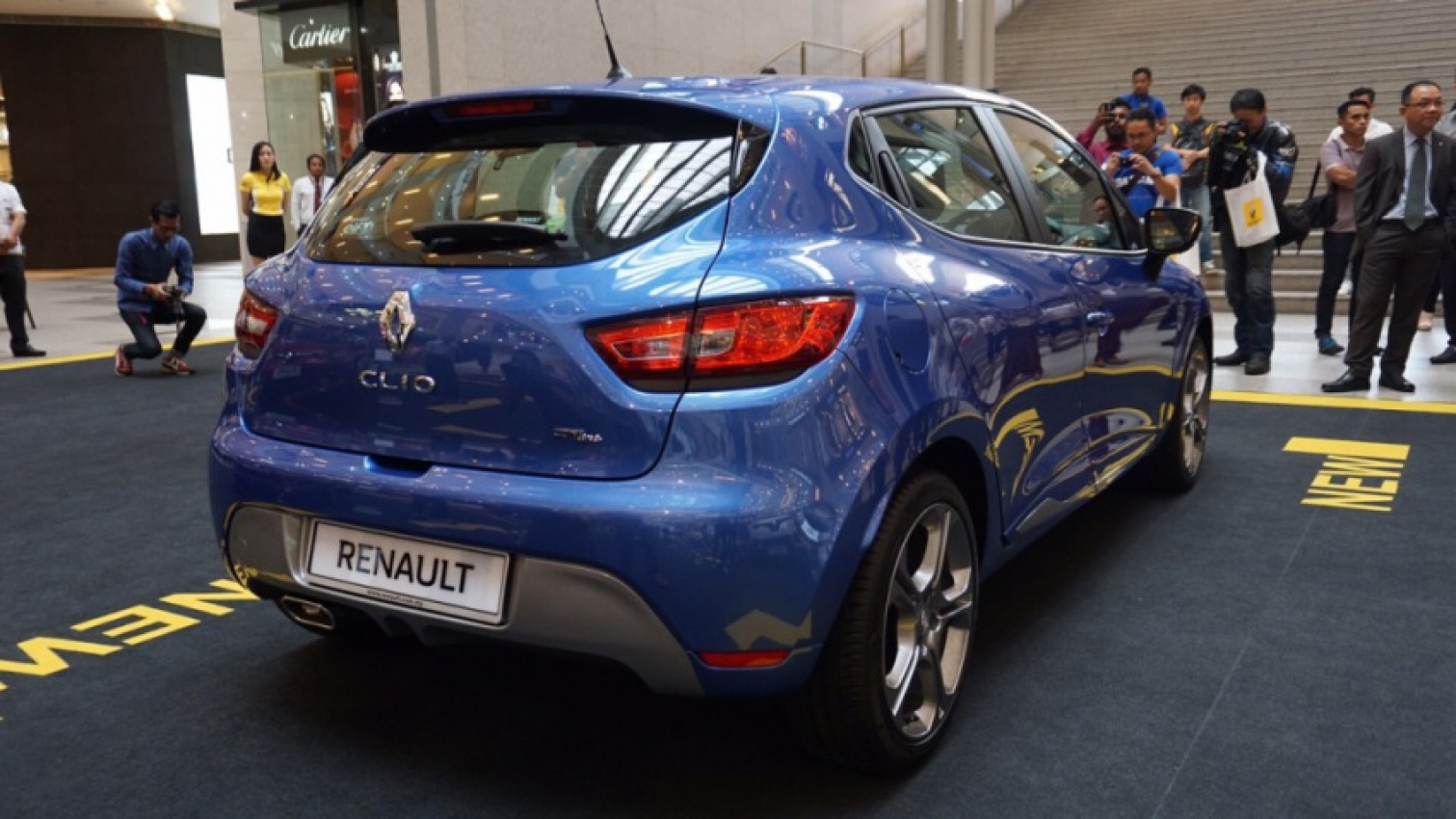 autos, cars, renault, clio, line, here's a look at renault clio gt line