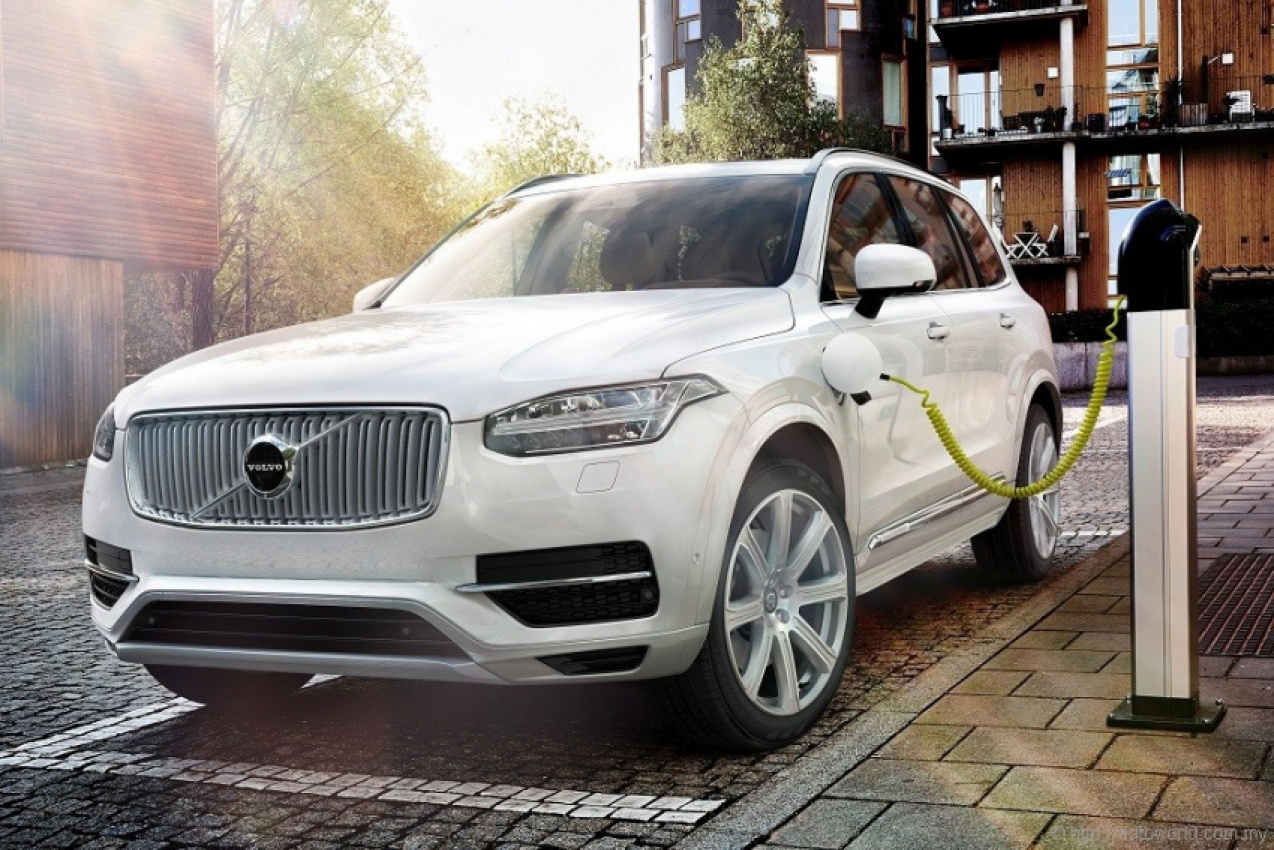 autos, cars, features, volvo, drive-e, twin engine, volvo car group, volvo xc90, xc90, volvo xc90 t8 twin engine promises groundbreaking performance and efficiency