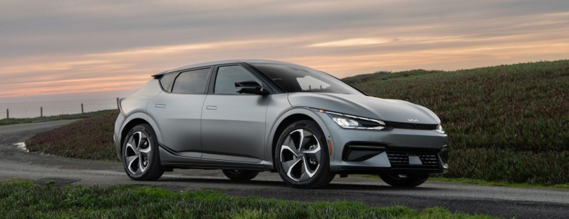 autos, cars, kia, motoring, the 2022 kia ev6 is one electric car you'll really want to drive