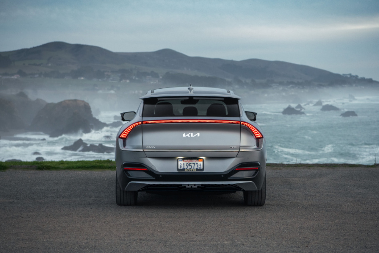 autos, cars, kia, motoring, the 2022 kia ev6 is one electric car you'll really want to drive